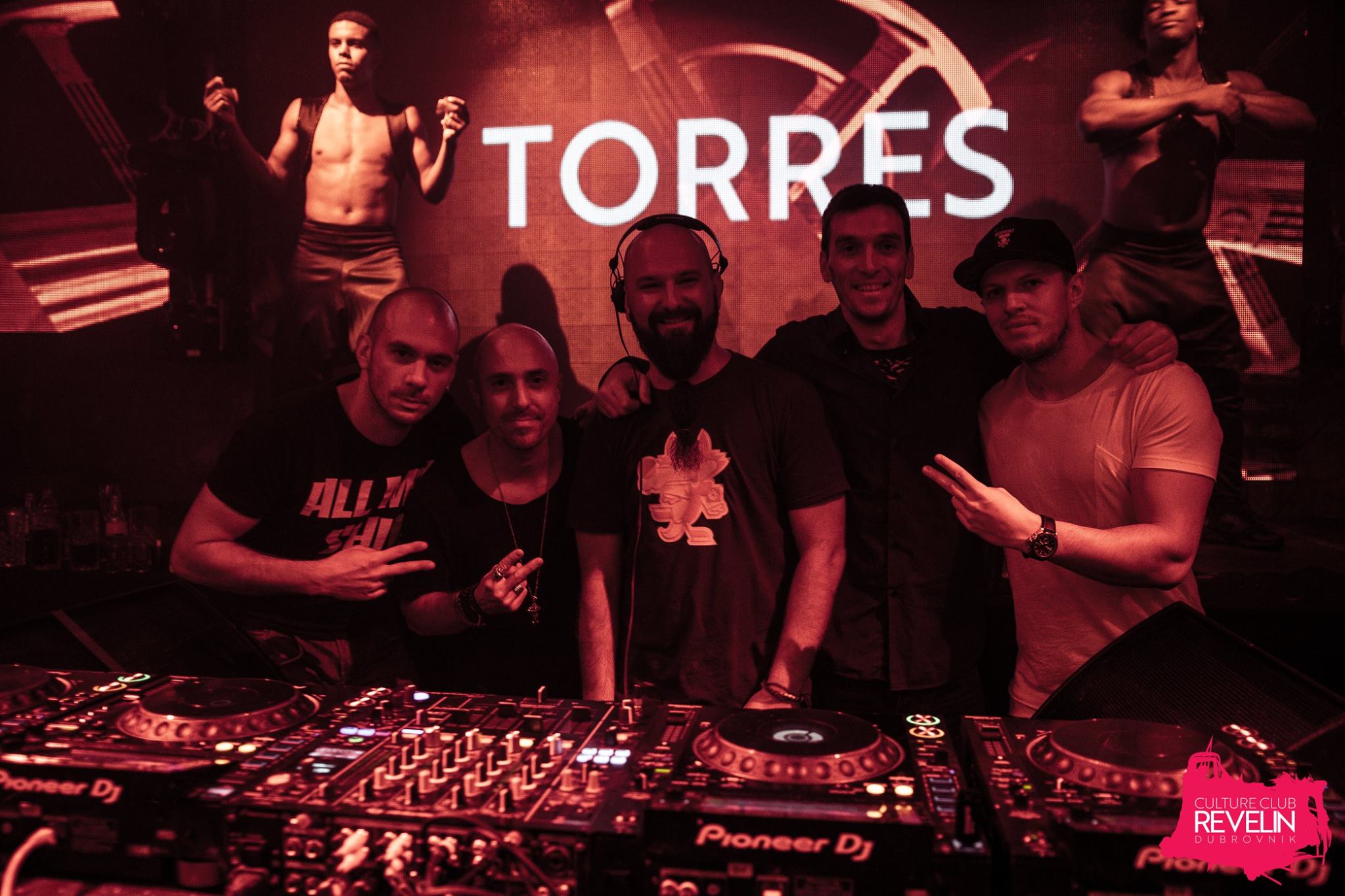 Meet Dubrovnik locals - Tomislav Rugole - Torres