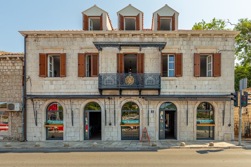 Your Dubrovnik vegan & sustainable hotspot - Boutique Villa Root and Urban & Veggie restaurant 