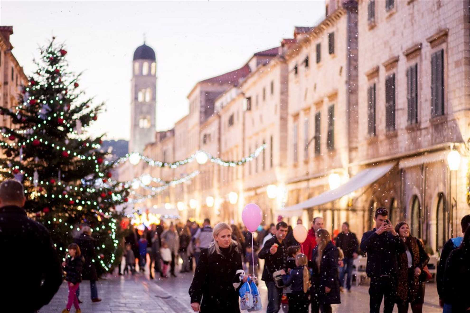 Christmas time in Dubrovnik, Stradun