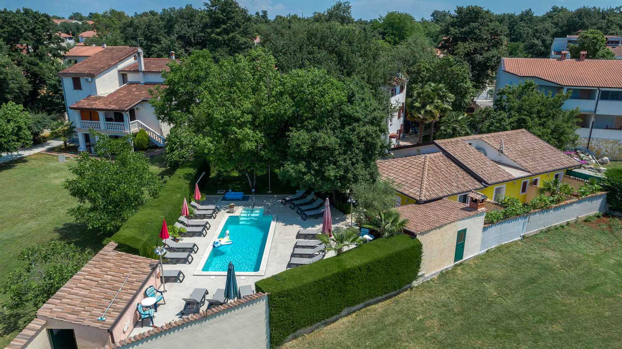 Apartment Luna with pool in Porec